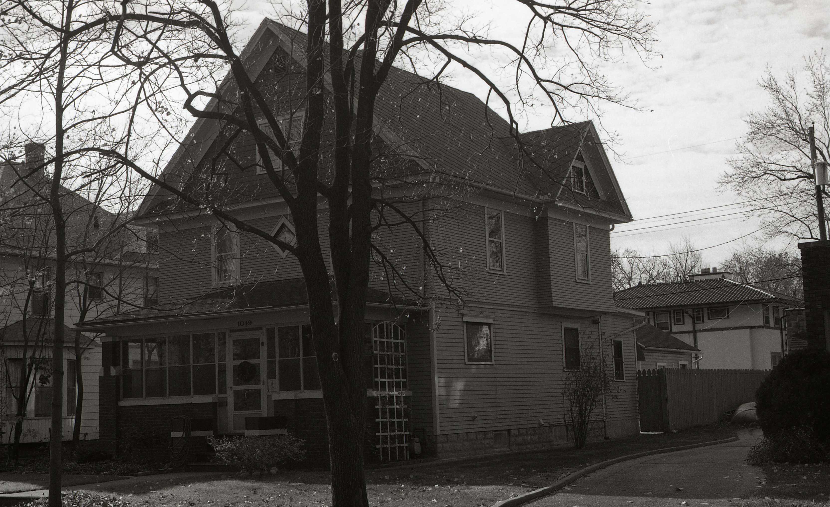 1049 Riverside Drive